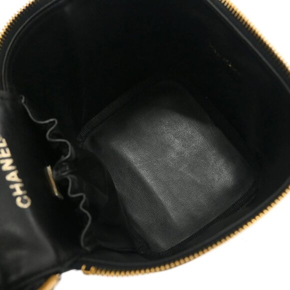 Chanel Black Calfskin Timeless Vanity Handbag 155654 - Picture 9 of 10
